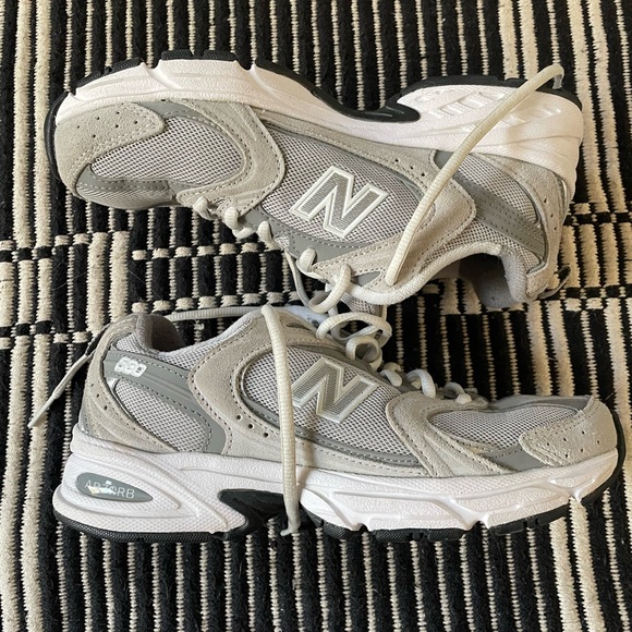 New Balance 530 - Picture 4 of 6